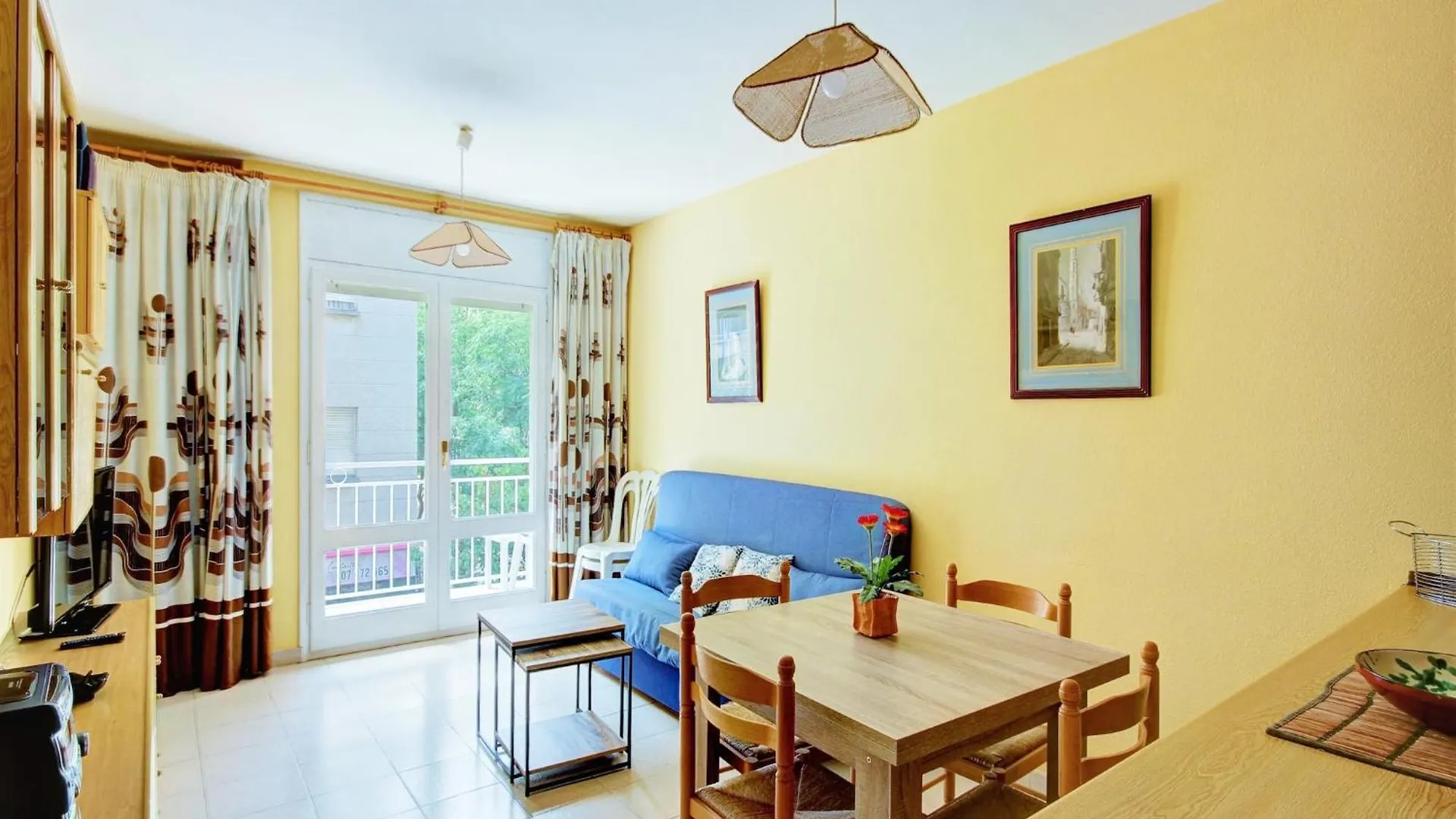 Romantic Apartment With View Roses 0*,  Spain